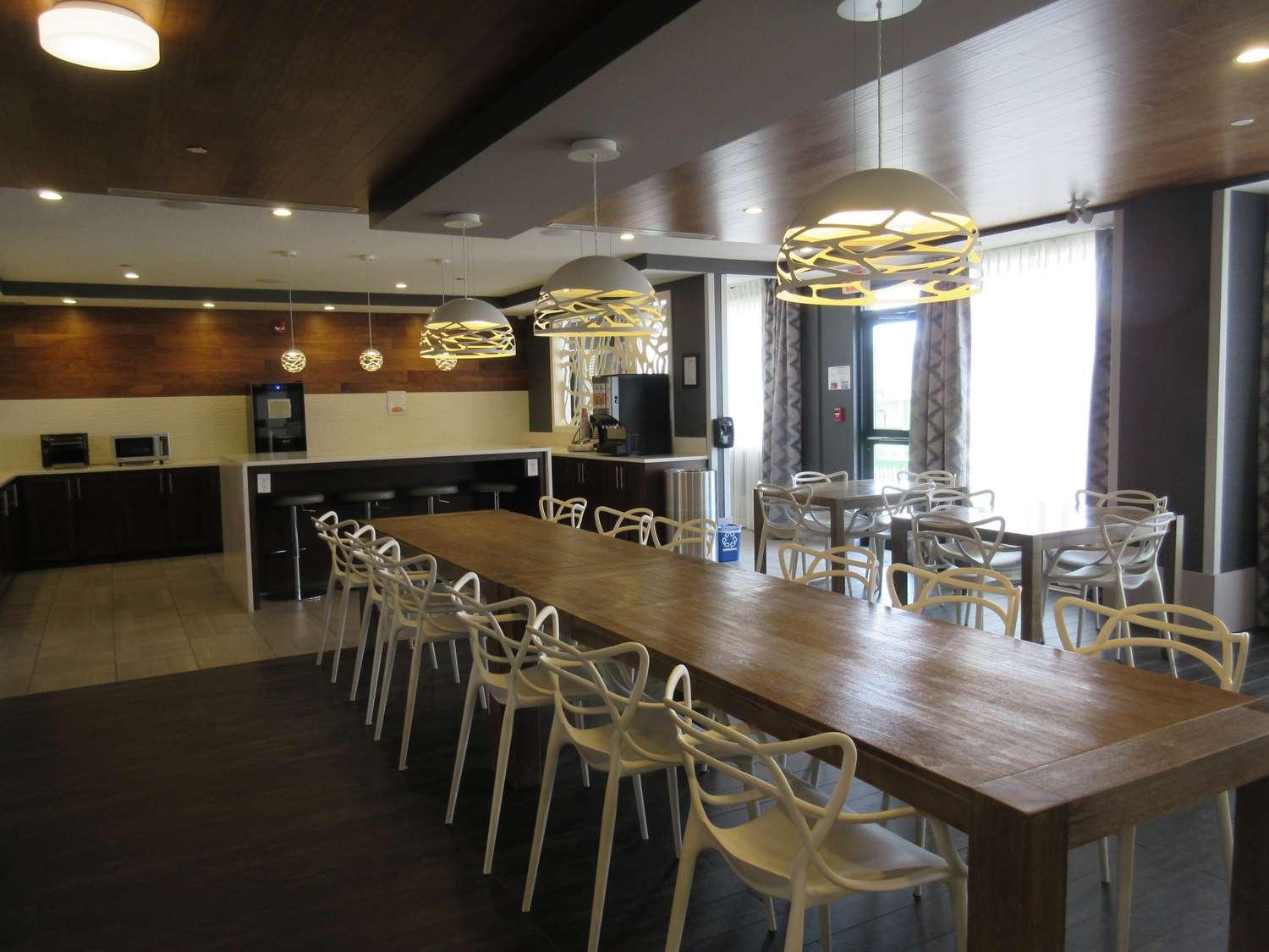 Western Gateway 5*